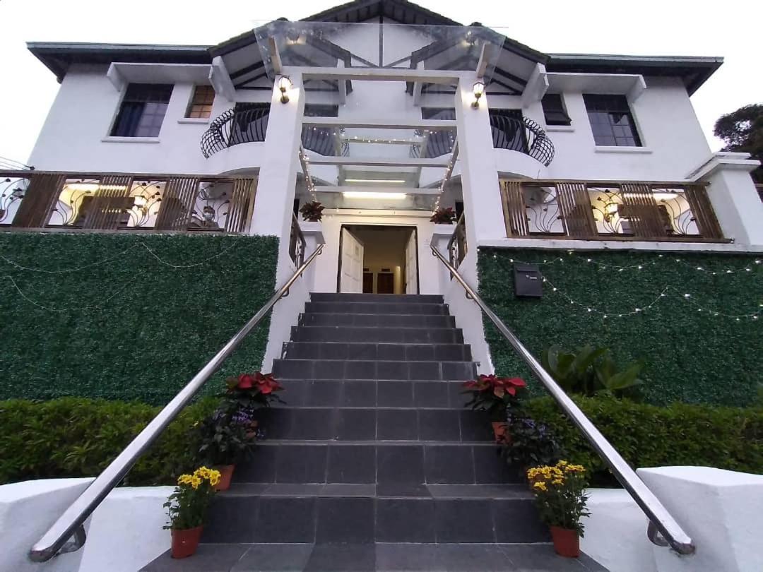 White Rose Cameron Highlands Apartment *